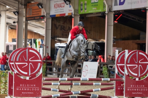 Aquino A van de Nachtegaele