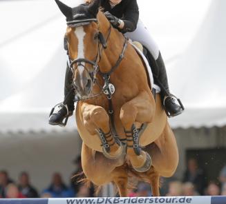 Wiesbaden (CSI4*): Goya vd Begijnakker & Meyer 5de in GP
